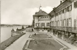 01326 Dresden-Pillnitz, Wasserpalais b/w