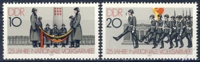 DDR 1981 Mi-Nr. 2580-2581 ** 25 Jahre Nationale Volksarmee